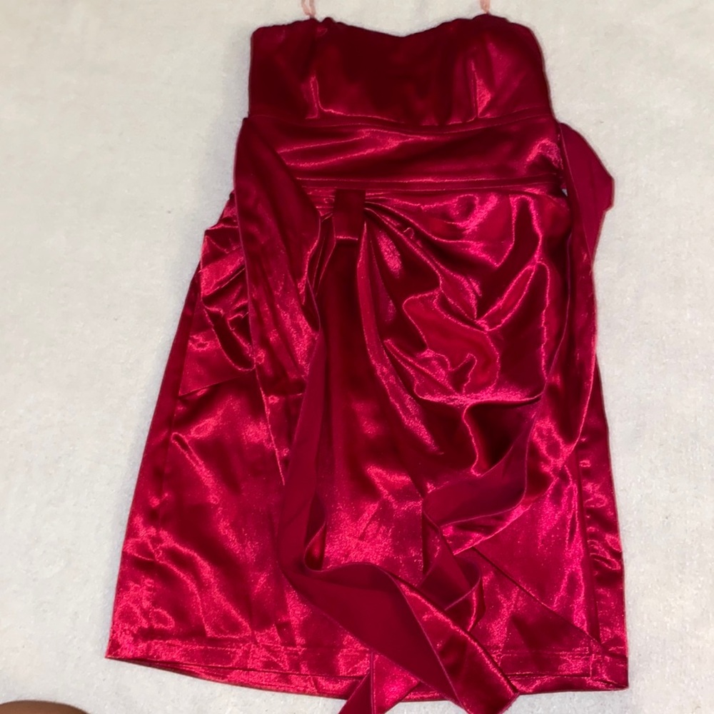 Strapless hot pink dress